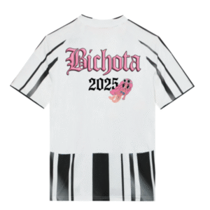 Juventus x Karol G camiseta